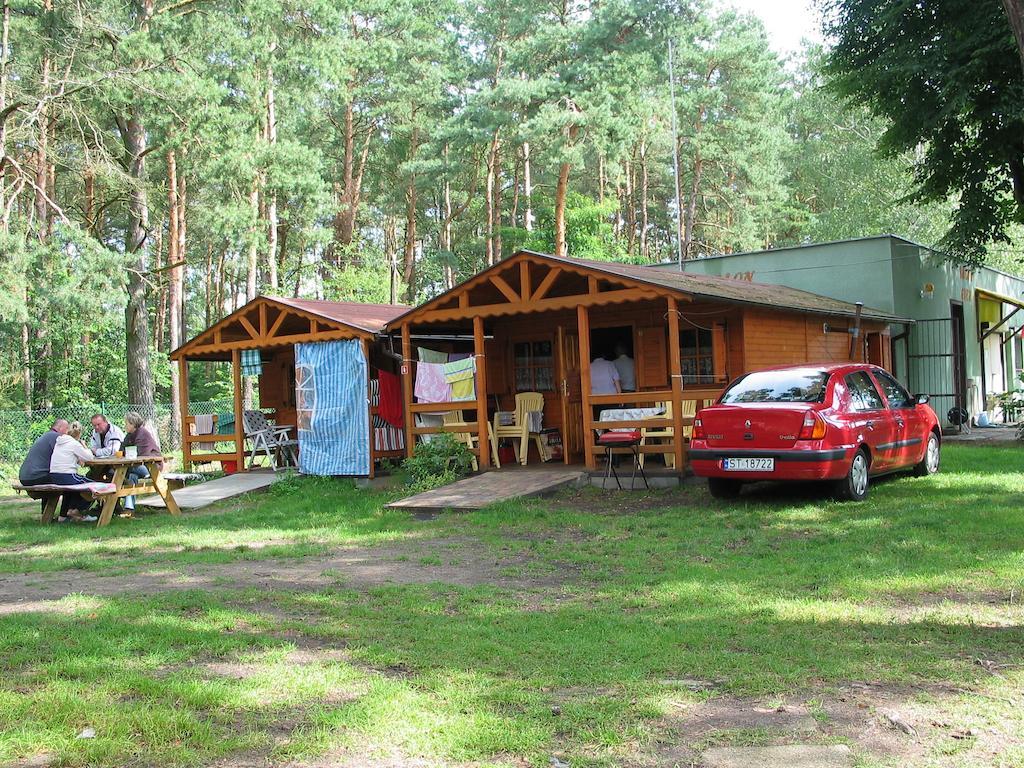 Osrodek Wypoczynkowy Jelonek Hotell Wolsztyn Eksteriør bilde